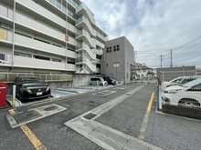 【埼玉県/戸田市大字新曽】ヒューマンスクエア戸田ヴィラシア 駐車場