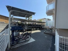 【埼玉県/蕨市中央】モナーク蕨中央 駐輪場