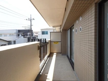【埼玉県/さいたま市浦和区針ヶ谷】浦和針ヶ谷パーク・ホームズフィオーレ バルコニー