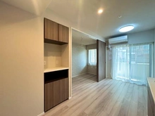 【埼玉県/さいたま市浦和区岸町】ルピアシェリール浦和岸町チアノ リビング・ダイニング