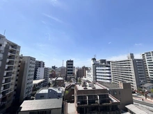 【埼玉県/さいたま市浦和区岸町】ザ・パークハウス浦和岸町 眺望：西側バルコニーから