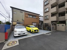 【埼玉県/蕨市中央】グランシエロ蕨 駐車場