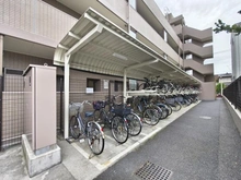 【埼玉県/蕨市中央】グランシエロ蕨 駐輪場