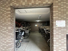 【埼玉県/さいたま市浦和区仲町】コスモ浦和グレイスフォルム 駐輪場