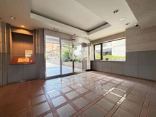 【埼玉県/さいたま市緑区東浦和】コスモ東浦和 エントランス