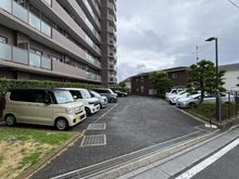 【埼玉県/さいたま市緑区東浦和】コスモ東浦和 駐車場