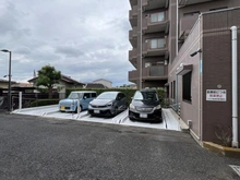 【埼玉県/さいたま市緑区東浦和】コスモ東浦和 駐車場
