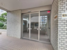 【埼玉県/さいたま市浦和区針ヶ谷】コープ野村浦和 1号棟 エントランス