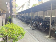 【埼玉県/さいたま市桜区西堀】ベルハイム中浦和 駐輪場