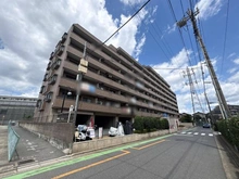 【埼玉県/新座市野火止】ライオンズマンション朝霞台南 外観