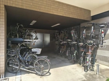 【埼玉県/草加市谷塚】グリーンパーク谷塚II 駐輪場