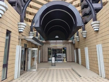 【埼玉県/さいたま市見沼区島町】ライオンズガーデン東大宮弐番館 アプローチ