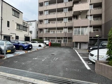 【埼玉県/川口市原町】ルイシャトレ川口 駐車場