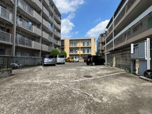 【埼玉県/さいたま市浦和区東岸町】日建岸町マンション 駐車場