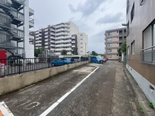 【埼玉県/さいたま市中央区上落合】松栄上落合マンション 駐車場