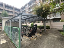 【埼玉県/さいたま市中央区上落合】松栄上落合マンション 駐輪場