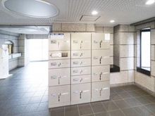 【埼玉県/戸田市大字上戸田】サンマンション戸田 宅配BOX