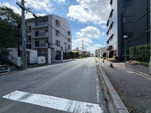 【埼玉県/戸田市笹目北町】サニーハウス戸田 1番館 前面道路