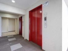 【埼玉県/さいたま市中央区上落合】アルーサ北与野ノースピア上落合 二号棟 共用部：エレベーター