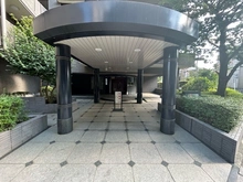 【埼玉県/さいたま市南区南浦和】コスモ浦和コンフォート エントランス