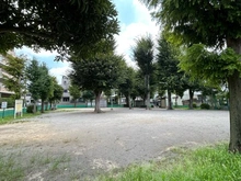 【埼玉県/さいたま市南区文蔵】南浦和第5ローヤルコーポ 郷前公園（現地より約750m）
