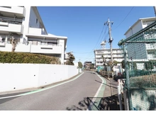 【埼玉県/さいたま市緑区東浦和】ワコーレ東浦和C棟 前面道路