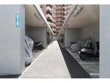 【埼玉県/さいたま市大宮区櫛引町】ウィズ大宮二番館 バイク置き場・駐輪場