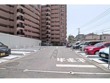 【埼玉県/さいたま市大宮区櫛引町】ウィズ大宮二番館 駐車場