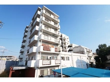 【埼玉県/さいたま市緑区太田窪】ジュネシオン浦和 外観