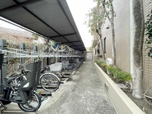 【埼玉県/川口市戸塚東】東急クリエール川口戸塚 駐輪場
