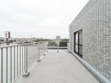 【千葉県/流山市前ケ崎】セレネ北小金II ルーフバルコニー