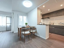 【埼玉県/越谷市七左町】レクセルガーデン蒲生 リビング・ダイニング