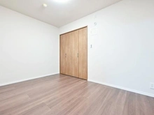 【埼玉県/越谷市七左町】レクセルガーデン蒲生 洋室