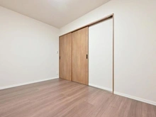 【埼玉県/越谷市七左町】レクセルガーデン蒲生 洋室