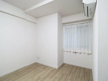 【千葉県/柏市桜台】アリュージュ柏桜台ユニーブル サービスルーム（納戸）