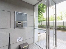 【埼玉県/三郷市さつき平】パークフィールドみさと五街区一号館 エントランス