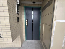 【埼玉県/越谷市大沢】エフローレ北越谷ネクステージ 玄関