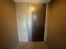 【千葉県/印西市戸神台】ザ・レジデンス千葉ニュータウン中央　 参番館 玄関