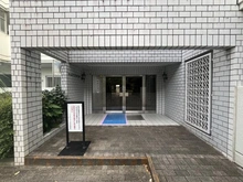【千葉県/松戸市根本】シャルマンコーポ松戸 エントランス