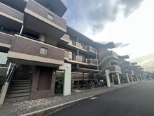 【千葉県/柏市東中新宿】新柏ガーデニア西の街四番館 外観