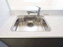 【埼玉県/三郷市半田】エフローレ新三郷 216 キッチン：シンク