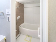 【埼玉県/三郷市半田】エフローレ新三郷 216 浴室