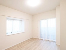 【埼玉県/三郷市半田】エフローレ新三郷 216 洋室