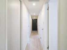 【埼玉県/三郷市半田】エフローレ新三郷 216 玄関