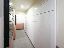 【埼玉県/三郷市半田】エフローレ新三郷 216 宅配BOX