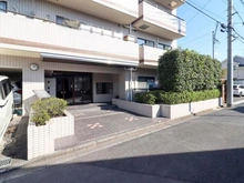 【千葉県/松戸市新松戸】アムフラット新松戸 エントランス