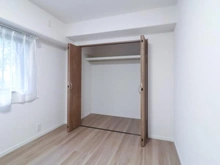 【千葉県/柏市十余二】サーパス柏 収納