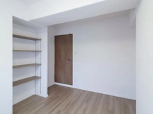 【千葉県/柏市十余二】サーパス柏 洋室