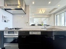 【千葉県/柏市若柴】パークシティ柏の葉キャンパス二番街ミッドタワー C棟 キッチン