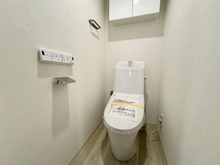 【埼玉県/吉川市大字保】レーベンハイム吉川グランスクエア トイレ